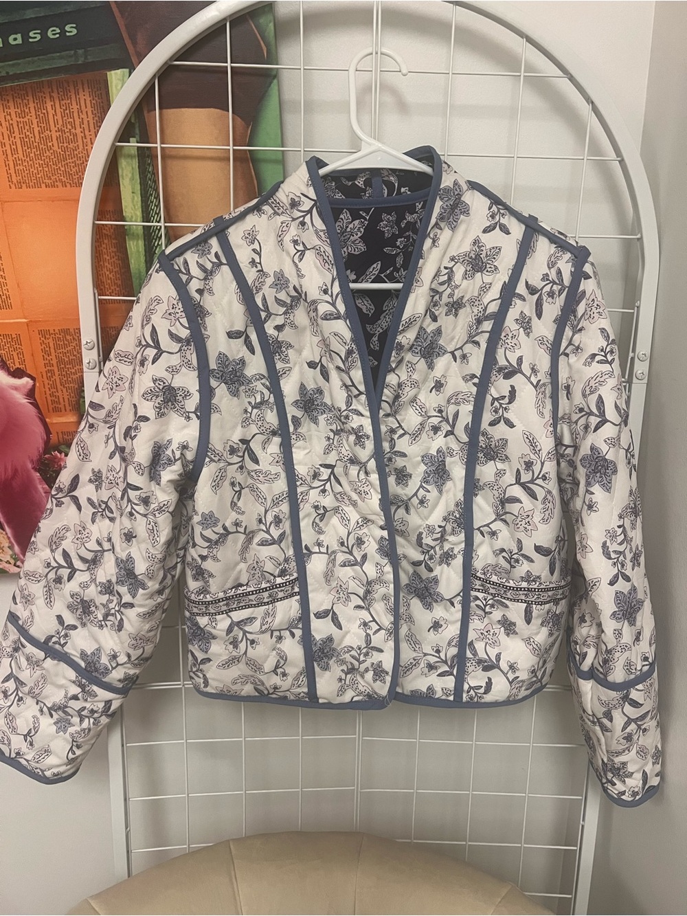 Floral Quilted Jacket - White & Blue